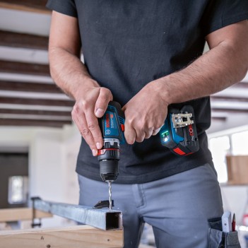 Perceuse-visseuse GSR 18V-90 FC + 2 Accus + Accessoires Bosch