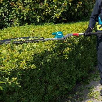 Taille-haie sur perche 60 cm 40V XGT UN001GZ Makita