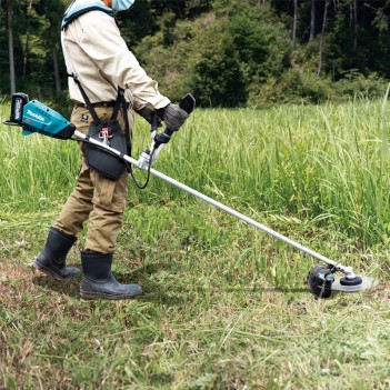 Akku-Freischneider 40V XGT UR016GZ Makita