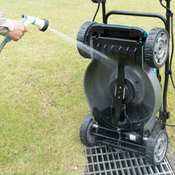 Akku-Rasenmäher 48 cm 40V XGT LM001GZ Makita