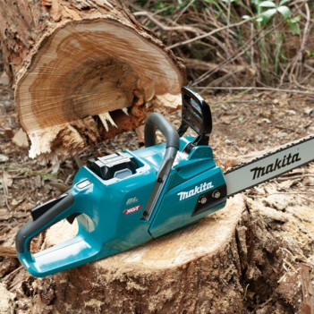 Akku-Kettensäge 40 cm 40V XGT UC012GZ Makita