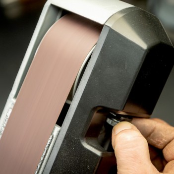 Touret combiné meule et ponceuse à bande 600W BS 200 PLUS Metabo