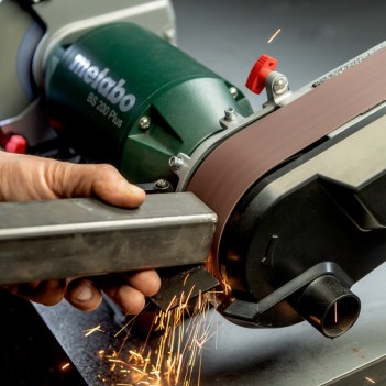 Kombi-Schleif- und Bandschleifmaschine 600W BS 200 PLUS Metabo