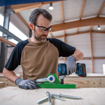 Akku-Drehschlagschrauber GDS 18V-330 HC Bosch