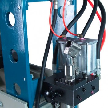 Presse manuelle pneumatique 100t HSP-100A Baileigh