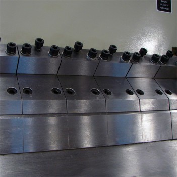 Manuelle Blechbiegemaschine 1250x2mm BB-4814 Baileigh