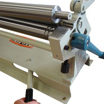 Rouleuse manuelle 600mm SR-2420M Baileigh