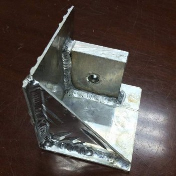 Palettenfüße 10x10cm für Metallkiste Alutec