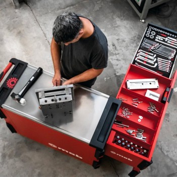 Servante d'atelier cockpit - 11 modules thermoformés 206 outils Mob