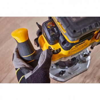 Défonceuse Affleureuse XR 18V 8-12 mm DCW620NT DeWalt