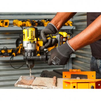 Perceuse à percussion XRP 18V DCD996NT-XJ DeWalt
