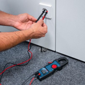 Strommesszange GMC 600-15 + MH 1 Professional Bosch