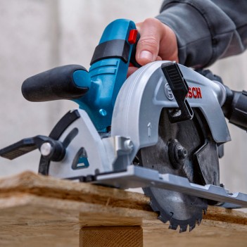 Scie circulaire sans fil GKS 18V-57-2 L Bosch