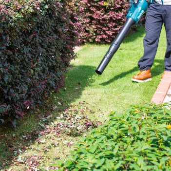 Gartenbläser 18V + 1 Akku 3Ah und Ladegerät DUB184RF Makita