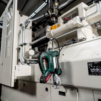 Akku-Fettpresse 18V FP 18 LTX + 2 Akkus 2Ah Metabo