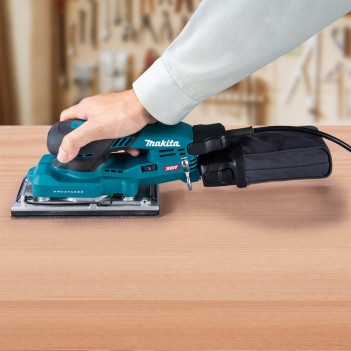 Ponceuse vibrante 40Vmax XGT BO007CGZ Makita