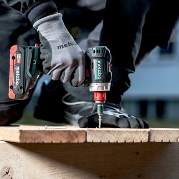Akku-Bohrschrauber + 2 akkus BS 18 L BL Q Metabo