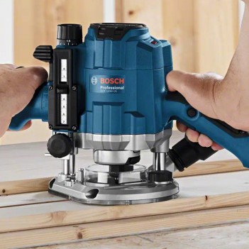 Défonceuse 1250W GOF 1250 CE Bosch
