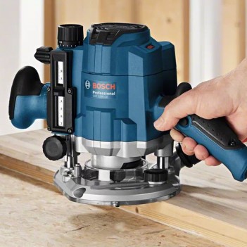 Défonceuse 1250W GOF 1250 CE Bosch