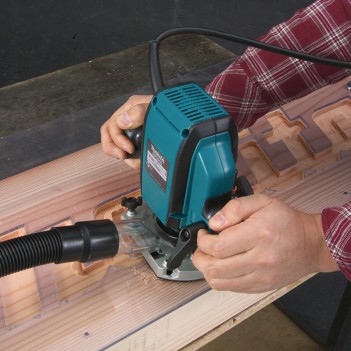 Défonceuse plongeante 900W RP0900J Makita